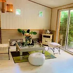 Mobil-home Avec Terrasse Et Salon De Jardin - Api-1-52-502 *